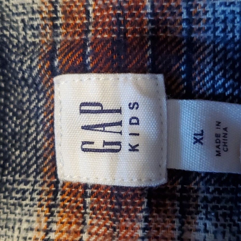 Gap Factory Flannel - Picture 3 of 3